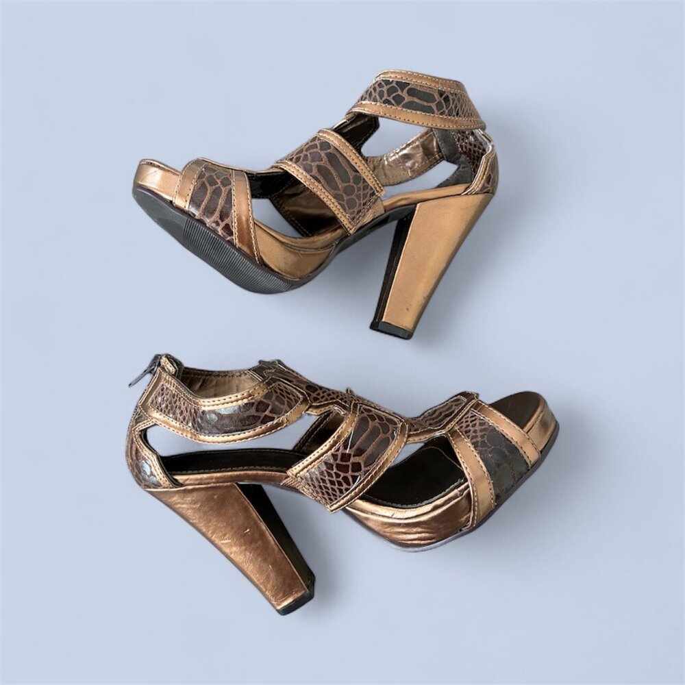 Newport News Heels - Size 7.5m
